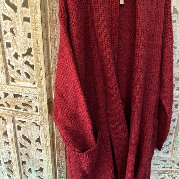 NWT Size M This cardigan complements dewy mornings and chilly evenings with ease - Picture 10 of 15